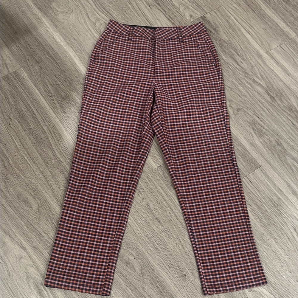Volcom Women's Red and Black Checkered Cropped Pants